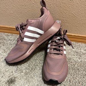 Adidas purple/Mauve sneakers